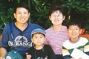 fam3.jpg (19190 bytes)